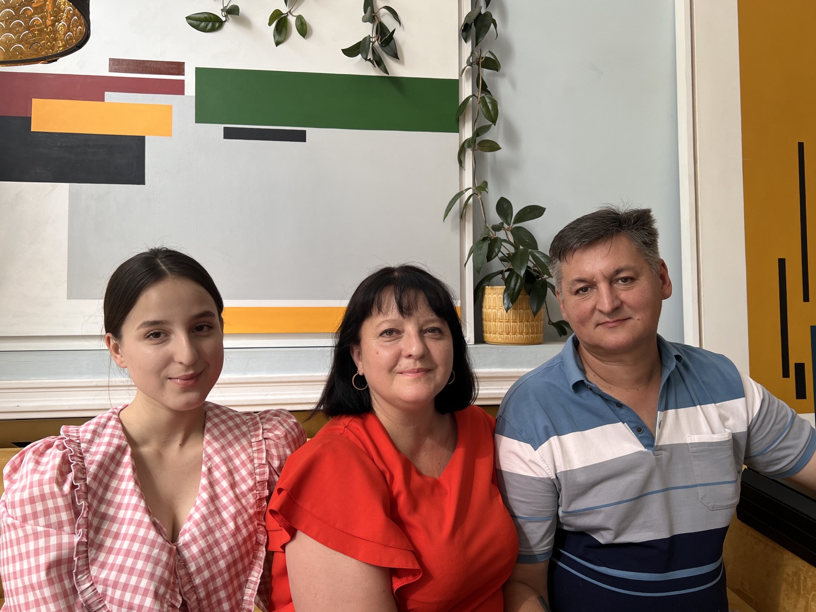 Мама, папа и Люба